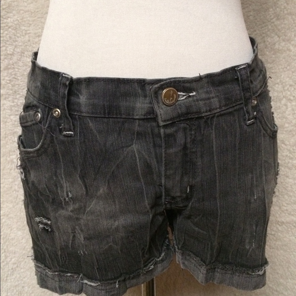Sexy, distressed Miss Rudy jean shorts, size 9/10.
